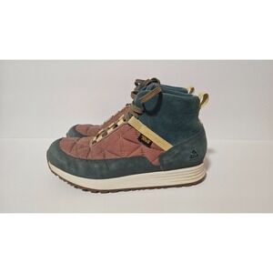 Womens Teva Waterproof Teal Boots Size 8.5